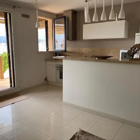 La Galiotte Sur Le Golfe De St Tropez * Cogolin